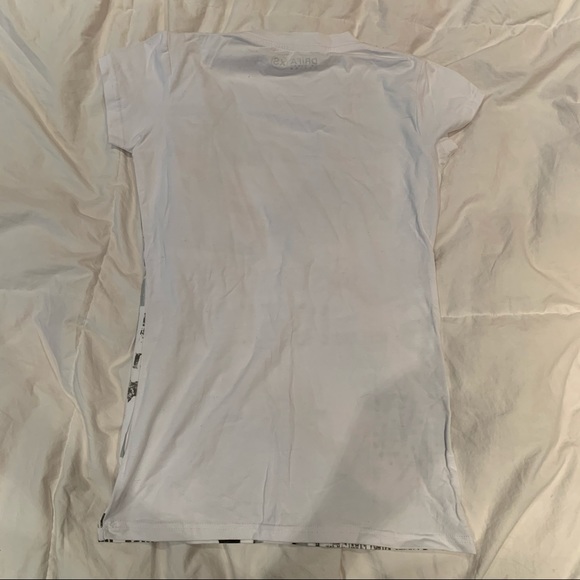 Iceland T-Shirt - Picture 2 of 5